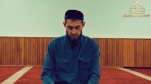 Сулейманов Мухьаммад-1арби.  Хьехам: Ламаз маьждигехь даран дозалла