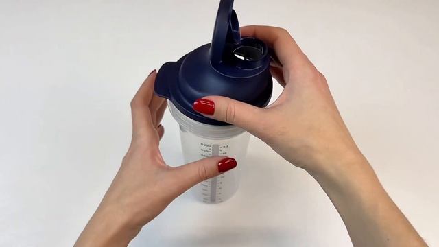 Шейкер Tupperware. Омлет, блины, соус, коктейль смотреть онлайн