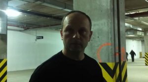 Быдло-охрана запрещает снимать на парковке.