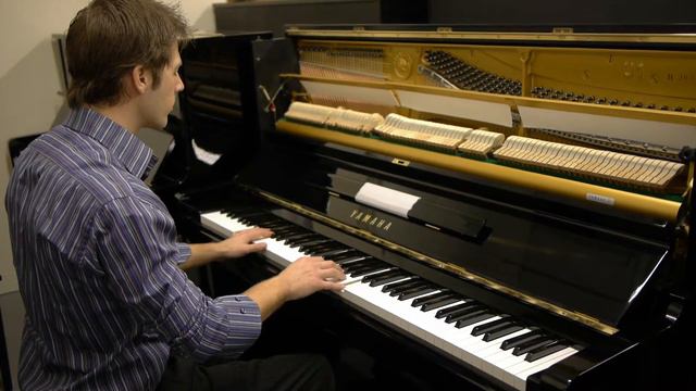 Yamaha Upright U1 Piano - Serial #3024005 - bestpianodeals.com смотреть онлайн