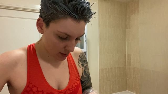 JOKO'S NEW HAIR - Blond to Silver at home with Schwarzkopf Silver Live Metallic - Dusty Silver U72 смотреть онлайн