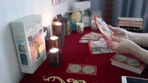 СКУЧАЕТ  ЛИ ОНА ПО МНЕ? Таро для мужчин