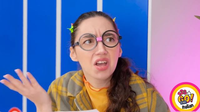 INCREDIBILI HACK SCUOLA E GADGET SMART || Hack Virali Per Diventare Popolari A Scuola di 123GO! Lik смотреть онлайн