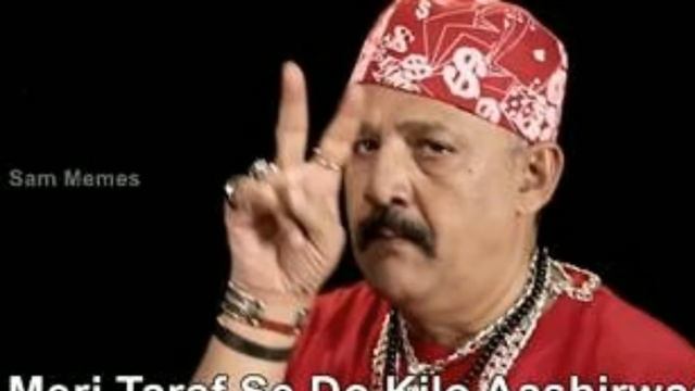 Bol Na Aunty aau kya Sanskari Bhajan ft. Alok Nath смотреть онлайн