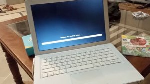 How to boot command for Windows 7 8 10 for Apple MacBook