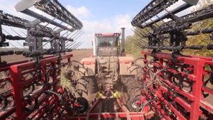 Культивация под сев. Кировец К742 с КПМ-16.