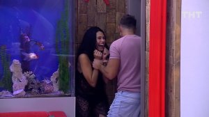 Дом-2: Захар заигрывает с Ирой