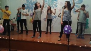 Новогодний танец,9 класс