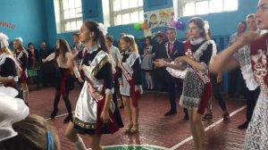 Танец выпускников 11 класса 2019