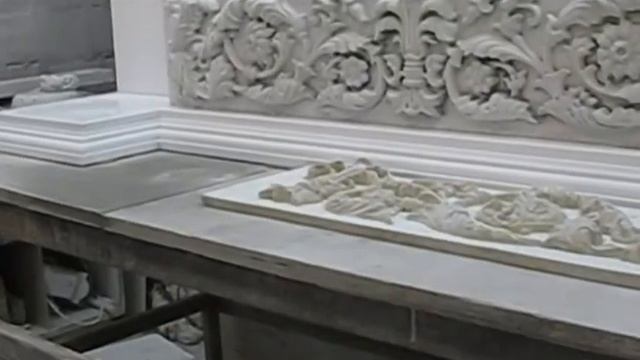 Изготовление камина из мрамора компанией Скульптура Декор смотреть онлайн