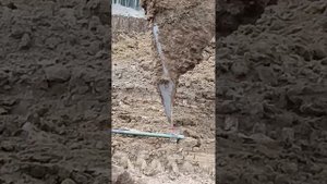 Сможет зажечь зажигалку ковшом??? ?| Проверка на опыт ЭКСКАВАТОРЩИКА. #экскаваторщик #экскаватор