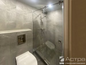 Душевая со сдвижной дверью