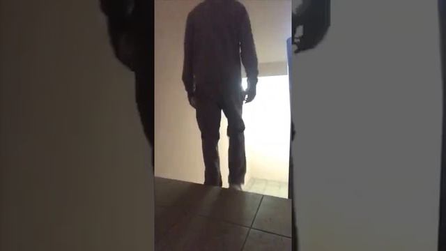 Некоторые упражнения на ноги в условиях подъезда смотреть онлайн