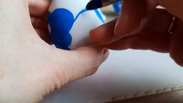 Видеоурок. Роспись пасхального яйца гжель