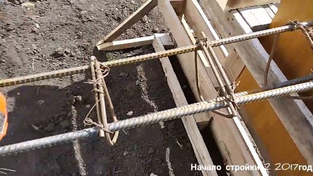 КАК ПОСТРОИТЬ ДОМ ОДНОМУ Как вязать арматуру Свайно Ростверковый фундамент. Как Построить Дом С Нул смотреть онлайн