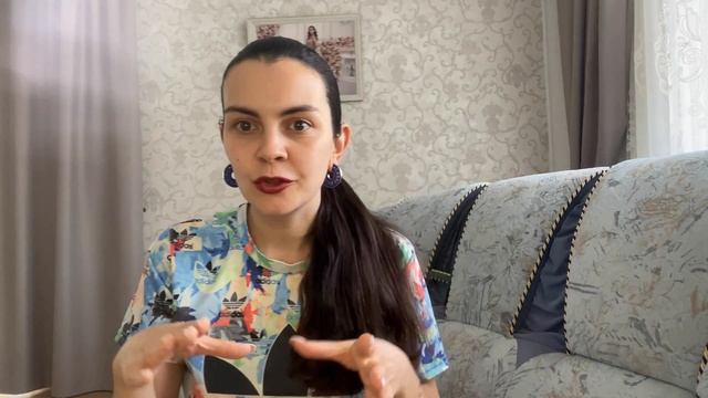 Сколько нам Платит Аэрофлот? Можно Ли Выжить на Зарплату Стюардессы в Москве? #зарплатастюардессы смотреть онлайн