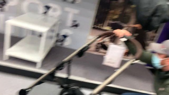 КАНАДА ВЛОГ | Смотрим коляску для будущего малыша. Выбор сделан смотреть онлайн