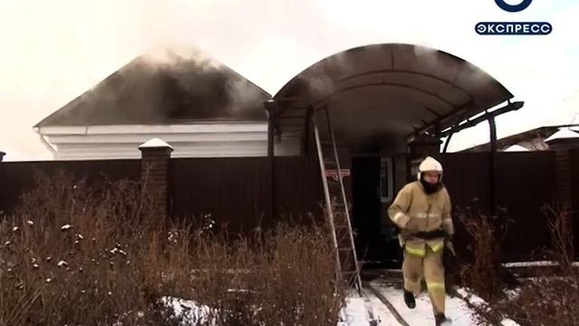 В Кривозерье загорелся частный дом