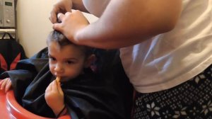 МОДНАЯ детская СТРИЖКА в домашних условиях