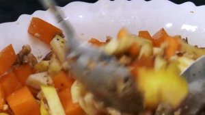 Сыроедение - Салат из тыквы с яблоком и орехами - Вкуснейший ПП рецепт