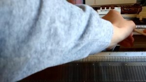 Как связать юбку солнце-клеш на вязальной машине. /How to knit a skirt on a knitting machine