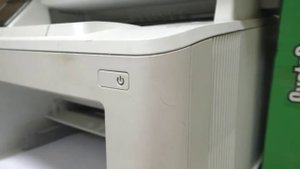 Почему мигает зеленная кнопка на принтере