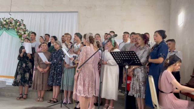 Захватывающие исполнение свадебной песниПесняСвадебная песня смотреть онлайн