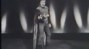 Mario Del Monaco sings "Di quella pira"
