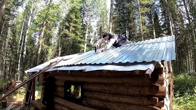 Лесная изба часть #7.Продолжаем строить смотреть онлайн