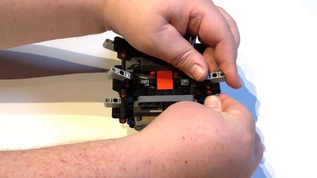 LEGO® ICONS Dune Atreides Royal Ornithopter (10327) - Speed build смотреть онлайн