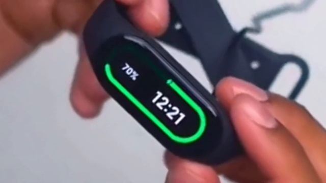 Xiaomi Band 8 смотреть онлайн