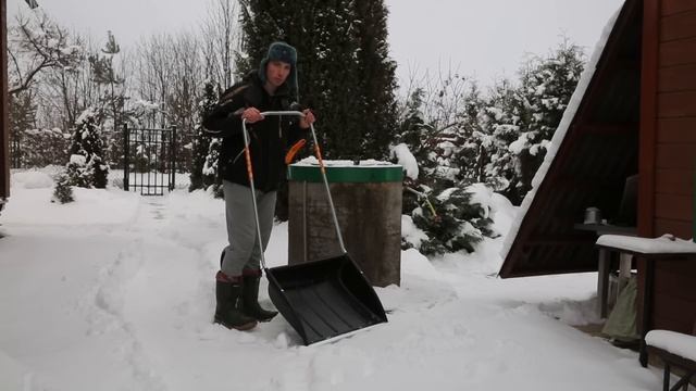 Лучший скрепер-волокуша FISKARS 1003470 для снега смотреть онлайн
