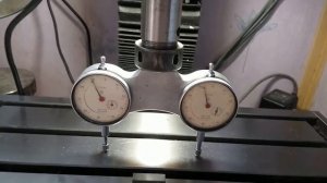 Индикатор для выставления головы и колоны фрезерного станка