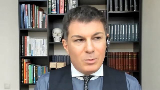 Под колпаком 058. Фотография. Макс Колпаков и Олег Брагинский смотреть онлайн