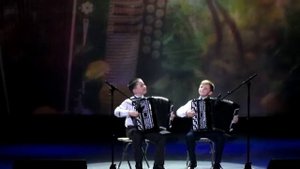 А.Аверкин, "Милая мама",  исполняют Польянович Матвей, Изергин Антон.mp4