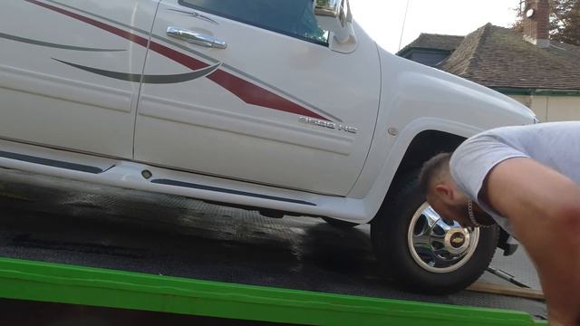 Mercedes ATEGO recovery truck! BLEW AN AIR BAG ON M6! AHHH! смотреть онлайн