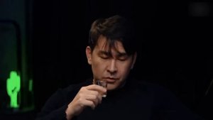Азамат Мусагалиев - Сильно бухать. (Читайте описание).