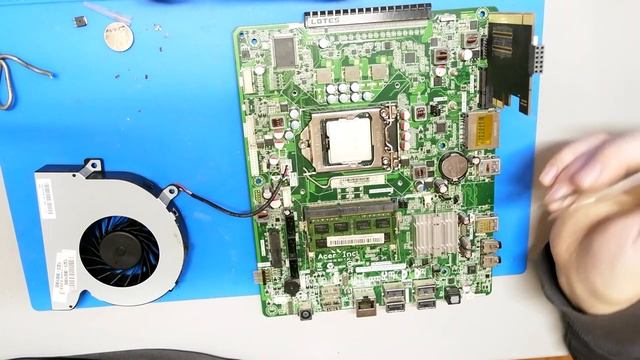 Ремонт после ремонта. Моноблоки ASUS ET2400 и ACER Z3770.mp4 смотреть онлайн