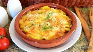 Беспроигрышный вариант для праздничного стола.
ЗАПЕКАНКА ИЗ КАРТОФЕЛЯ С ПОМИДОРАМИ И СЫРОМ