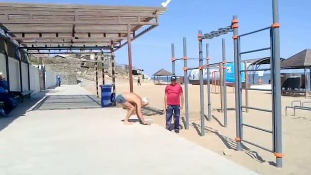 Махачкала, позитивный человек смотреть онлайн