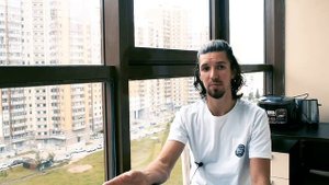 Окончил школу со справкой, забил на ЕГЭ и пою в переходе. Чем заниматься в жизни и как найти себя?