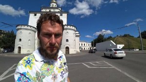 Золотые ворота 12 века в городе Владимире. Белокаменный памятник из Списка ЮНЕСКО