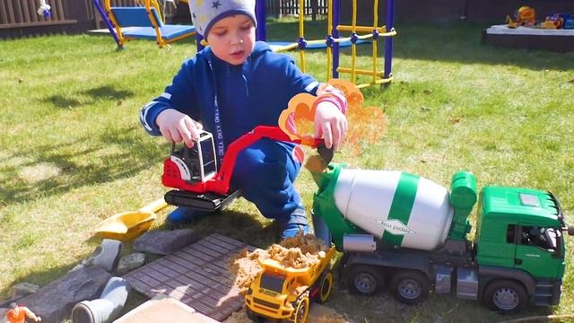 Мусоровоз BRUDER перевернулся Тёма Турбо и Бетоновоз спешат на помощь смотреть онлайн