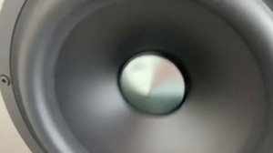 EDIFIER T5 Subwoofer epicenter test