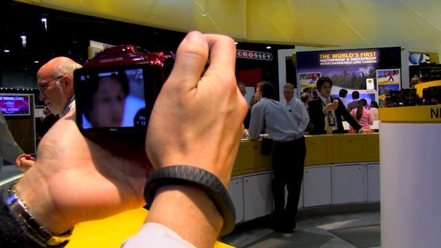 Te presentamos la Nikon CoolPix L830 desde el CES 2014 смотреть онлайн