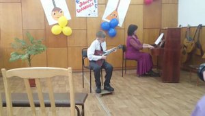 Влад.12 лет.Балалайка