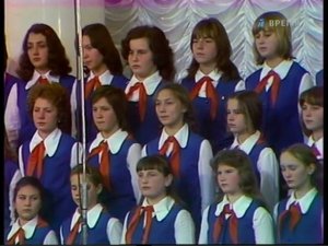 Гайдар шагает впереди -- Большой Детский Хор СССР - 1975