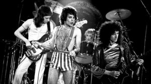 Queen - Somebody To Love (Isolated Vocals and Piano)