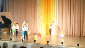 Танец "Дождя не боимся"