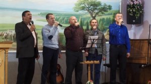 "Он знает всё."  Группа "Источник взывающего."